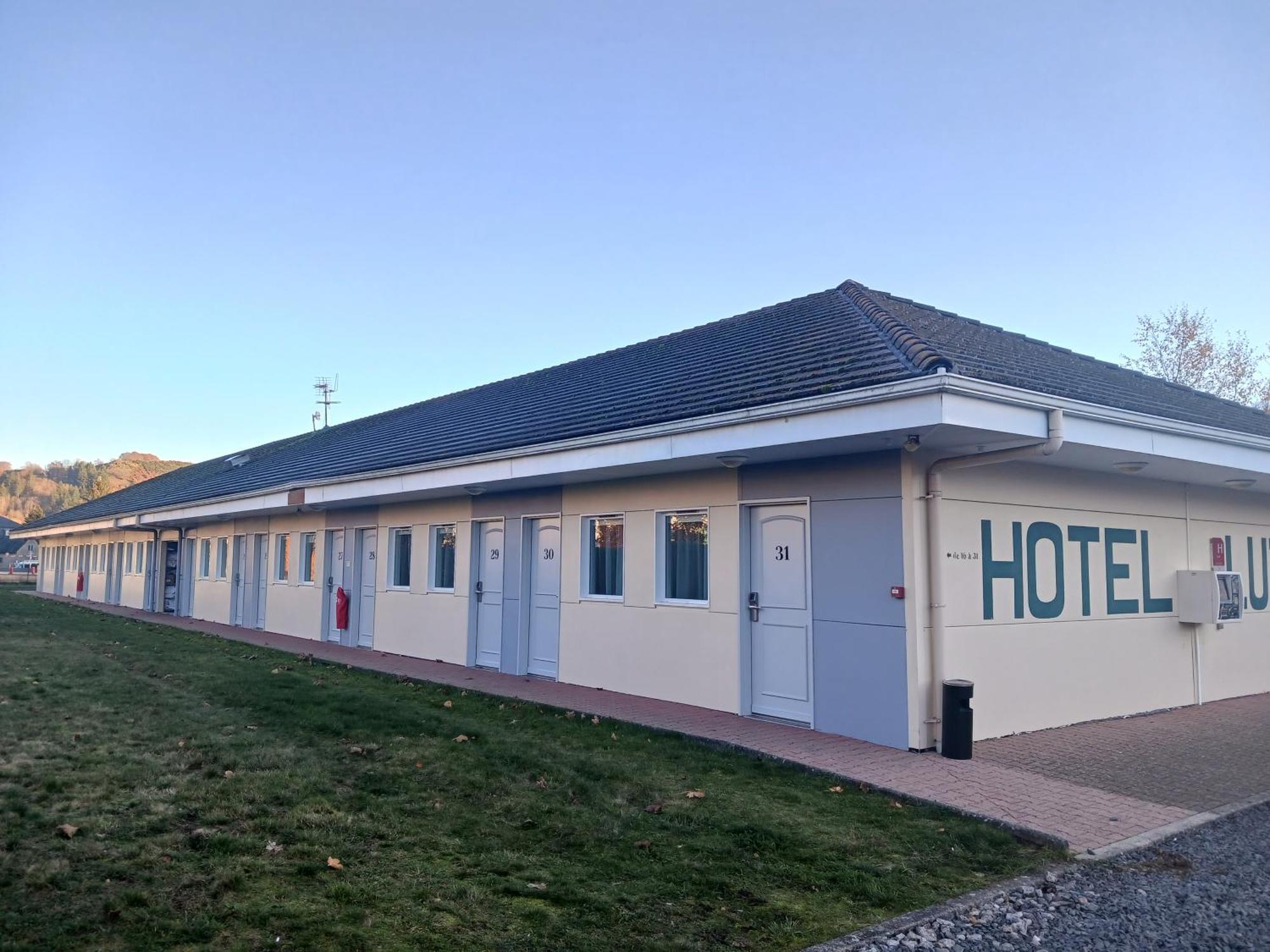 The Originals Access, Hotel Le Lutea Riom-ès-Montagne Exteriér fotografie